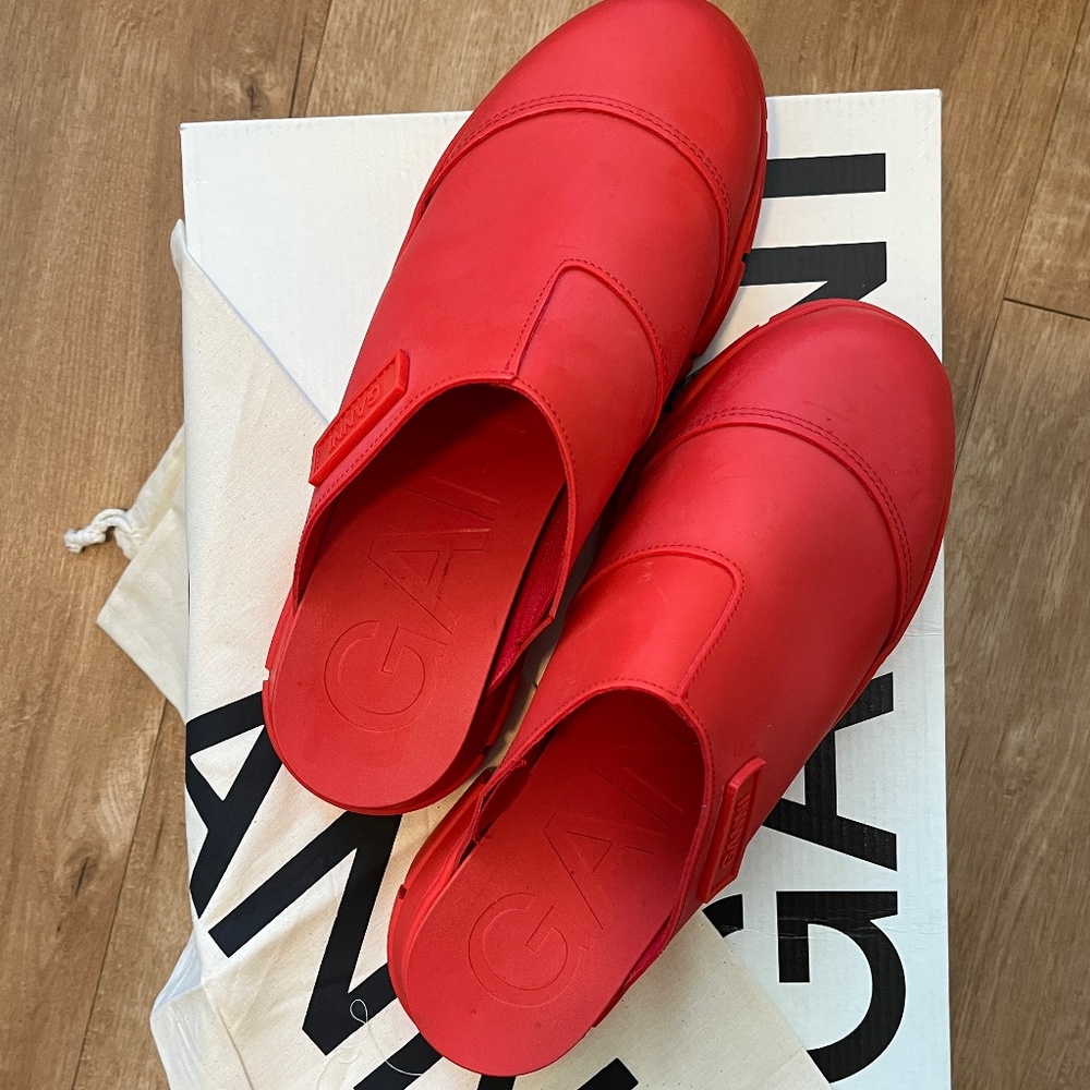 NIB Ganni City Mule Rubber Clogs